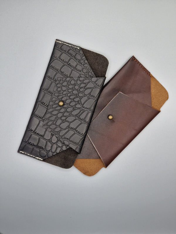 The Cumbria Leather Glasses Sleeve Minimalist Holder