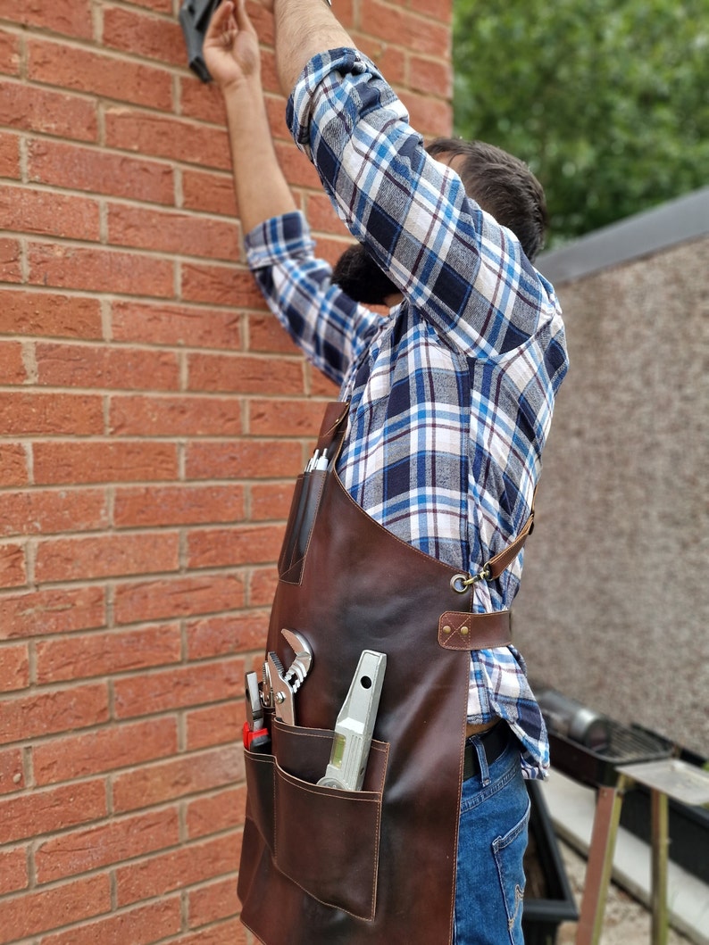 The Gloucestershire Dark Brown Leather Tool Working Apron