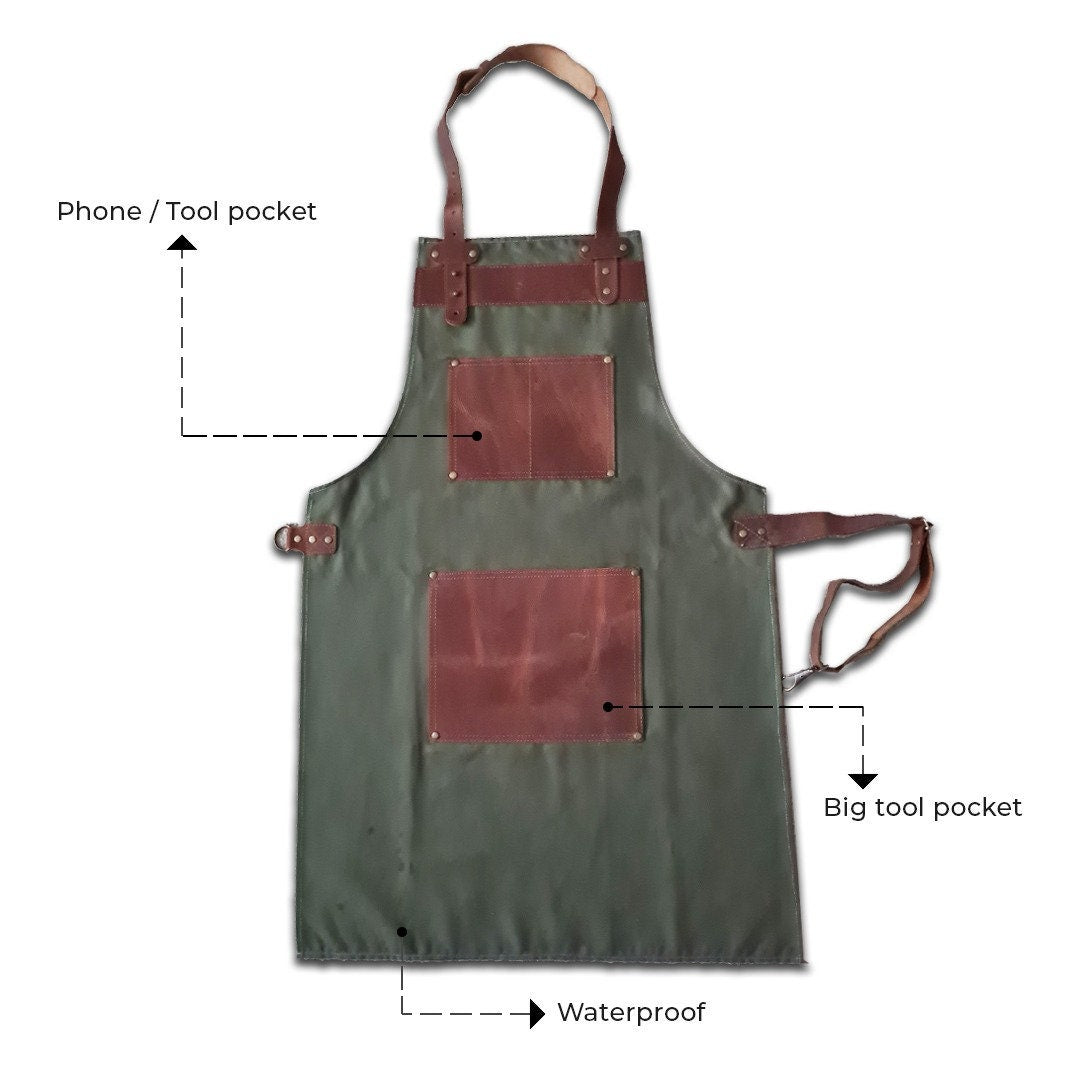 The Tyne and Wear Green Canvas Apron